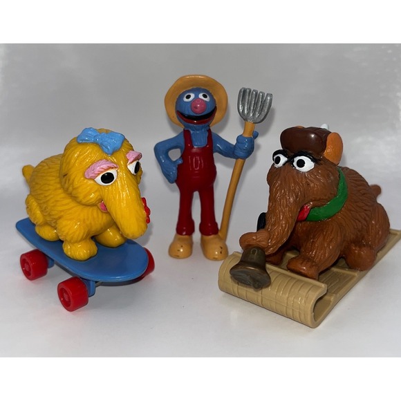 Sesame Street Other - Sesame Street PVC Figures Grover Farmer Snuffleupagus Sled Alice Skateboard Lot